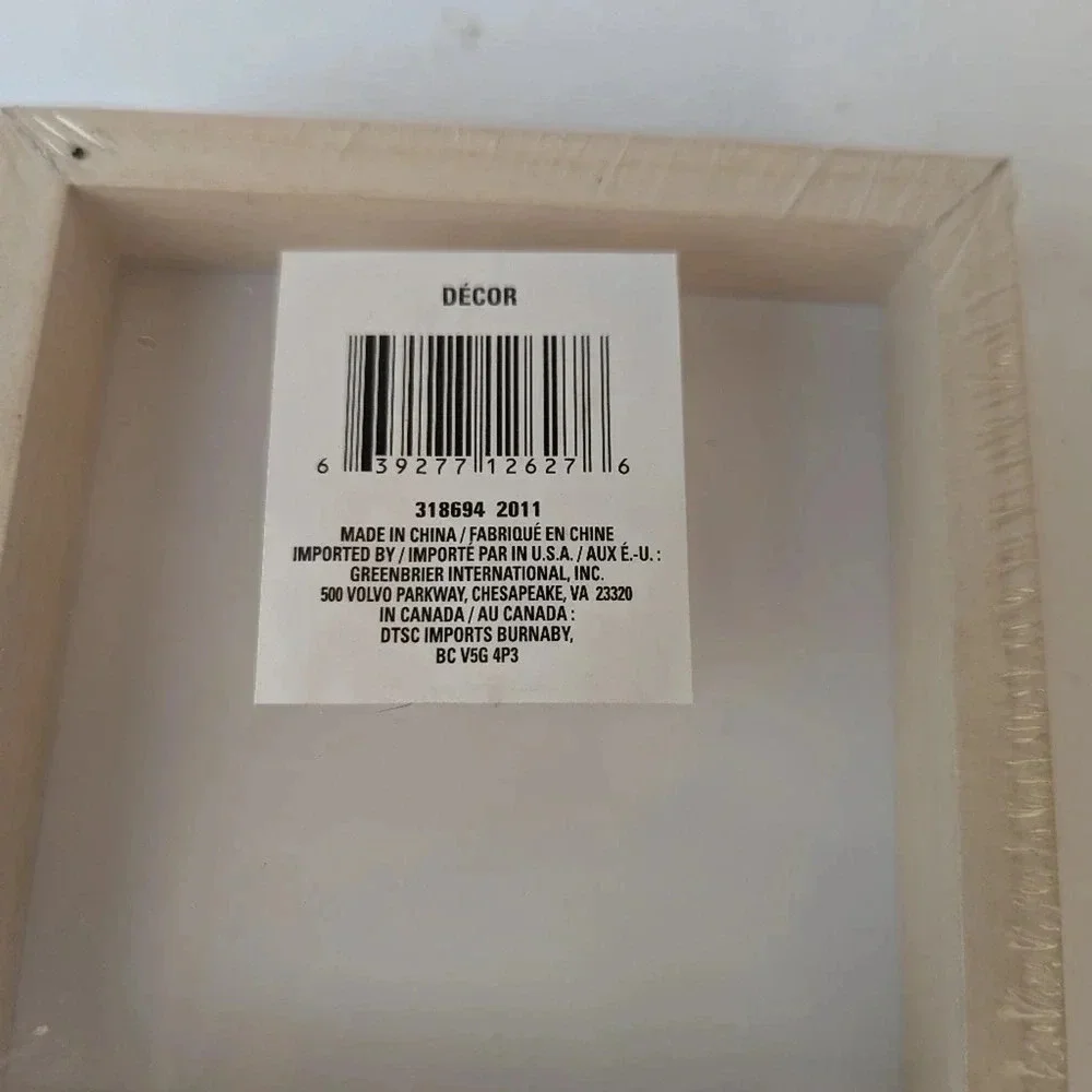 NWT Small Wooden Plaque